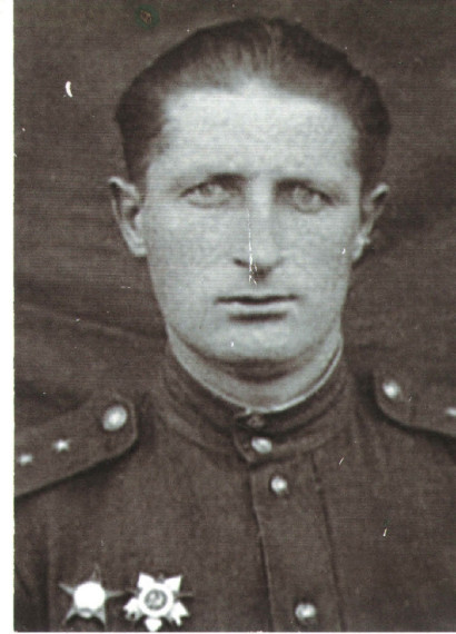 Бердников Дмитрий Тимофеевич.